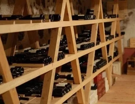 Cantine per vini