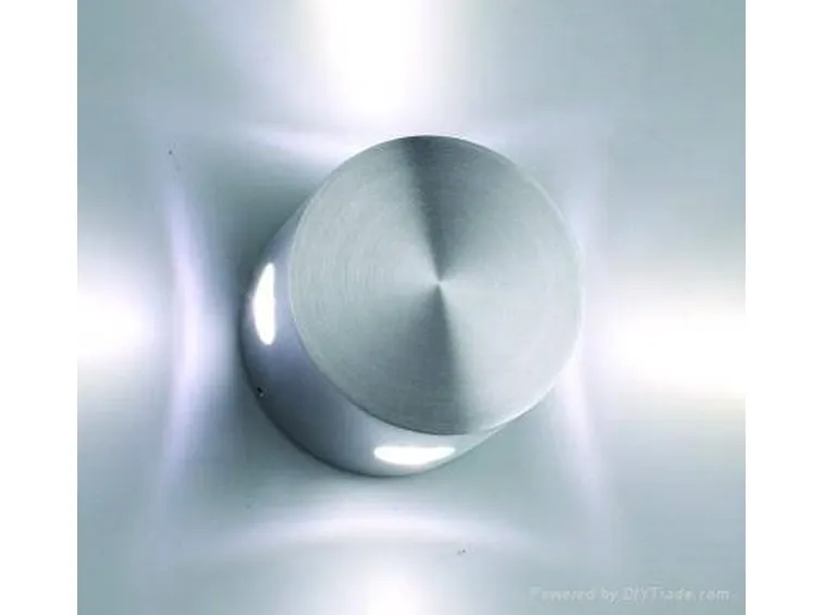 inserire una applique led in bagno