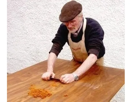 Esistono tecniche di tutti i tipi e di tutti i costi per un buon restauro