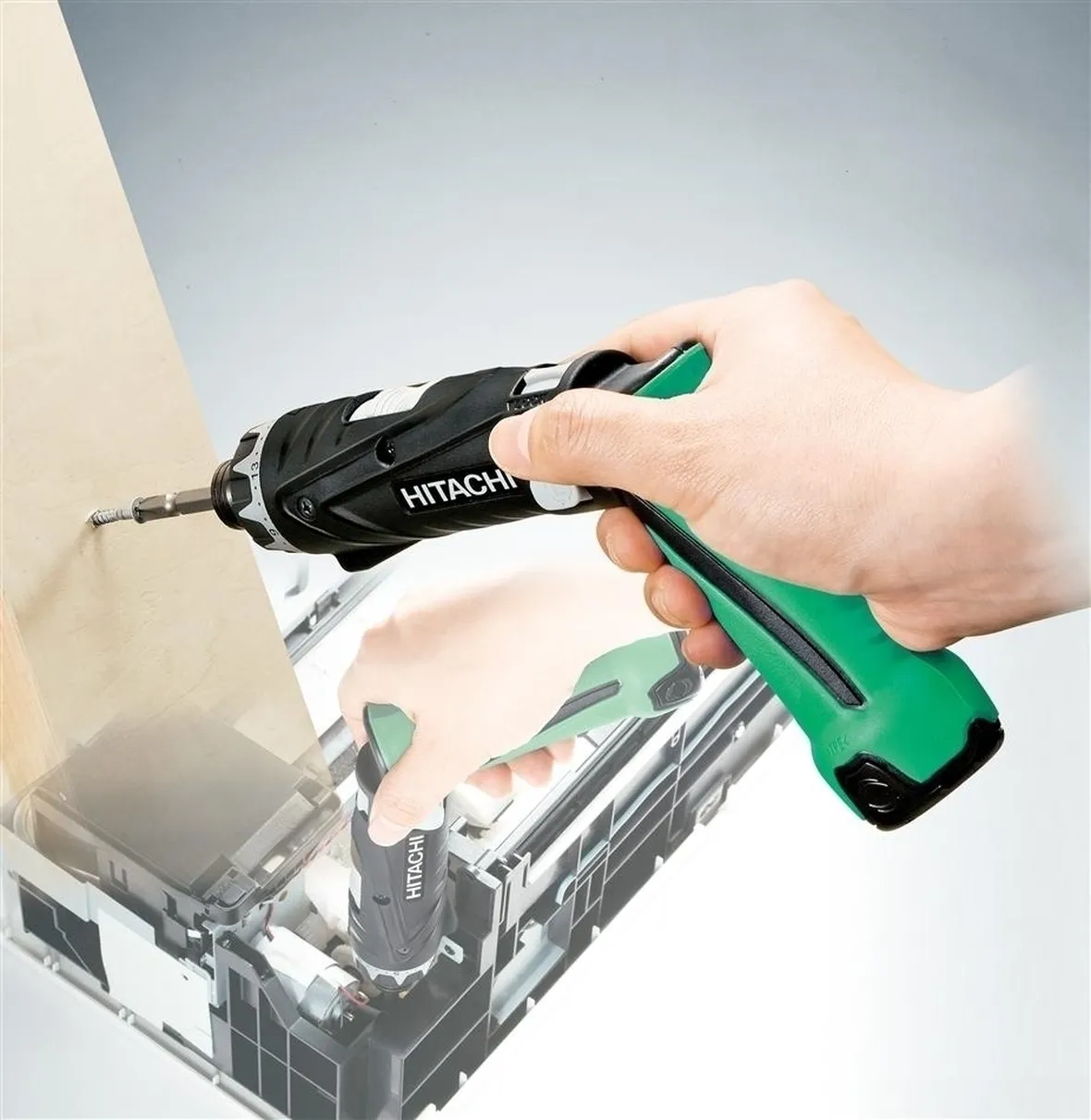 esempio di avvitatore hitachi