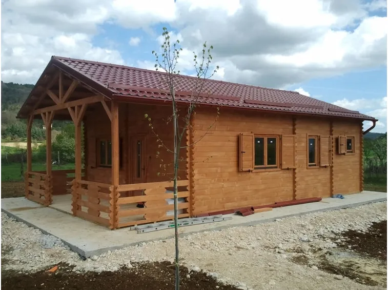 casa parassita in legno