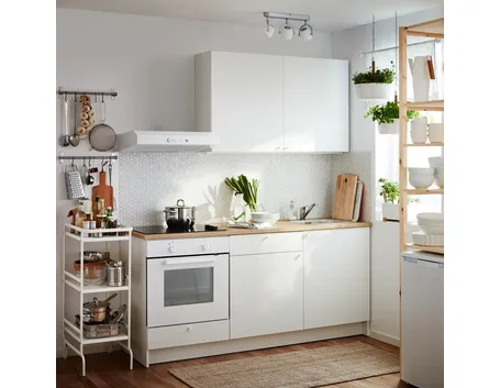 Soluzione salvaspazio di cucina Ikea