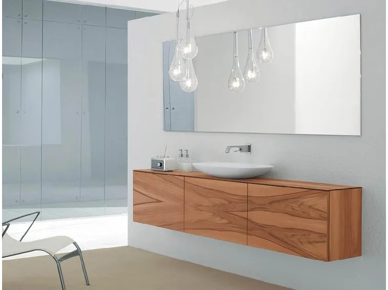 Lavabo con mobile bagno a sospensione