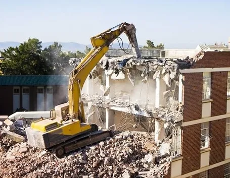 demolizione con ricostruzione