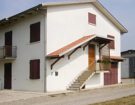 pensilina scala esterna