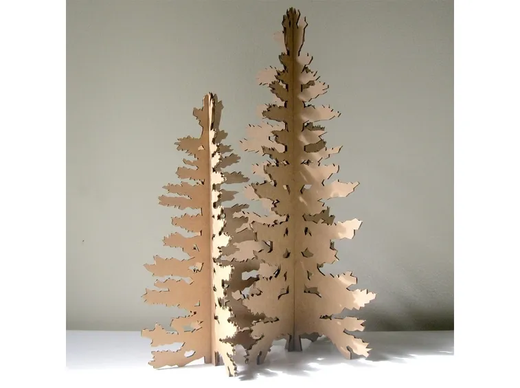 albero in cartone riciclato