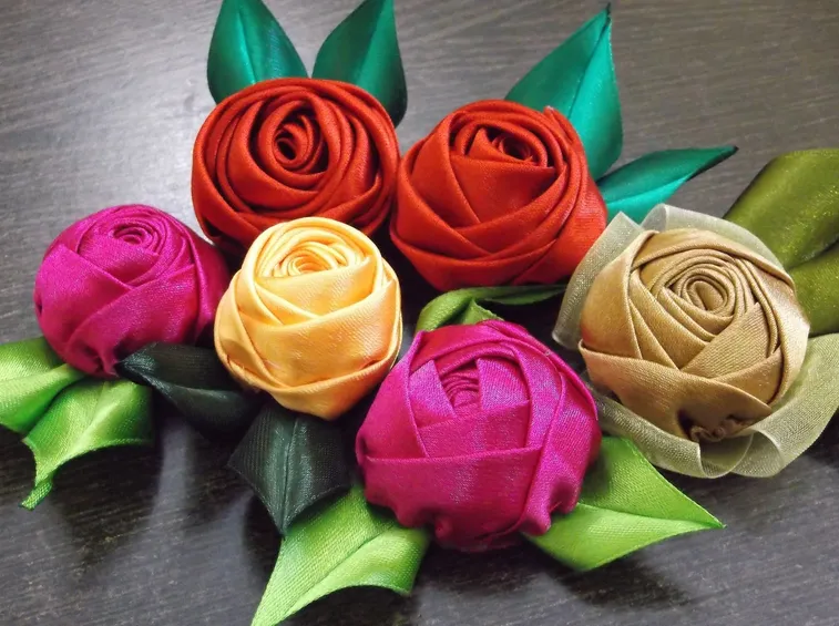rose in raso