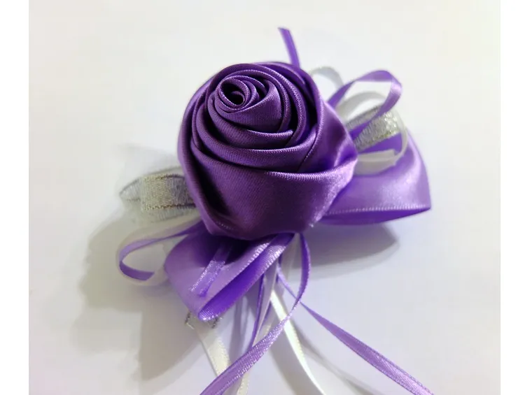 rosa in raso
