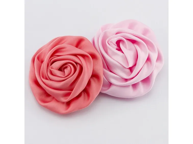 creare rosa di raso