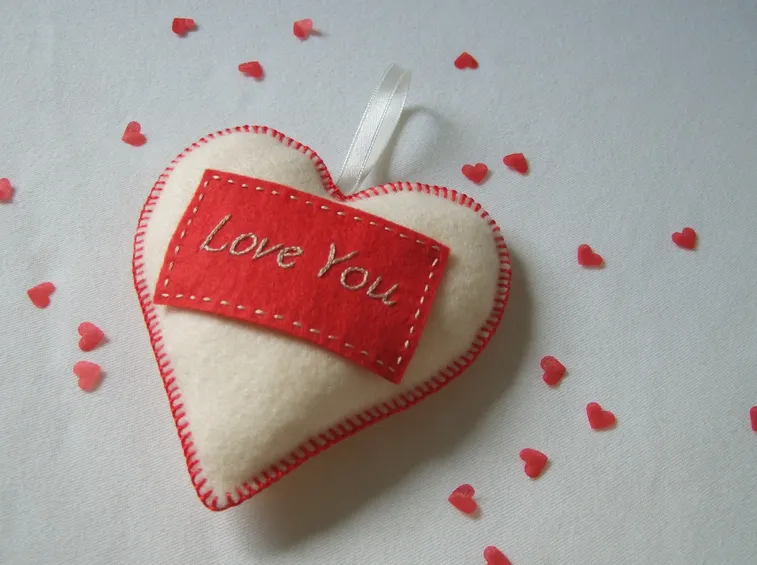 cuore in feltro