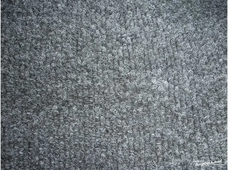 riparare la moquette