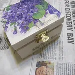 esempio decoupage su scatola