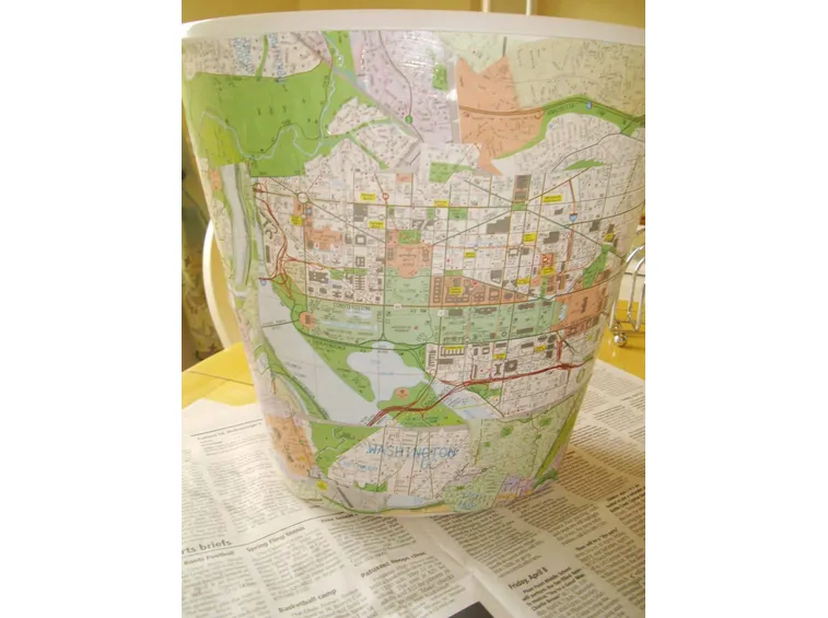 decoupage su plastica
