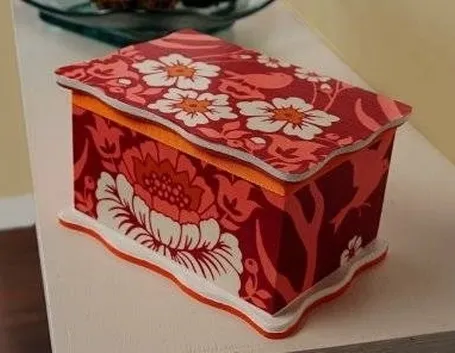 scatola decoupage