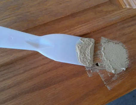 Stucco per legno