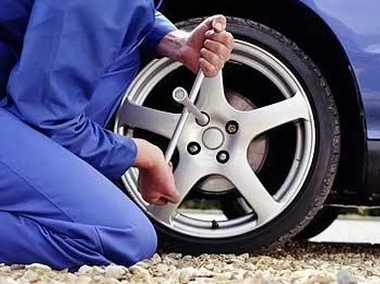Come cambiare le gomme