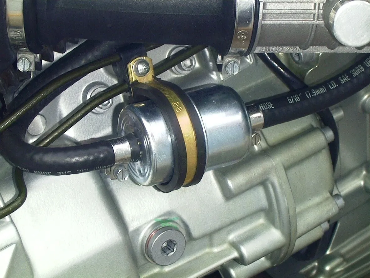 esempio di filtro benzina 