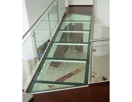 Vetro calpestabile 