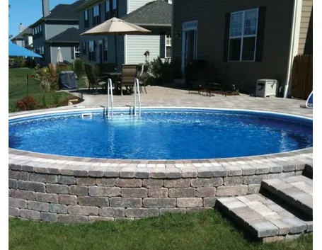 piscina in mattoni fuori terra