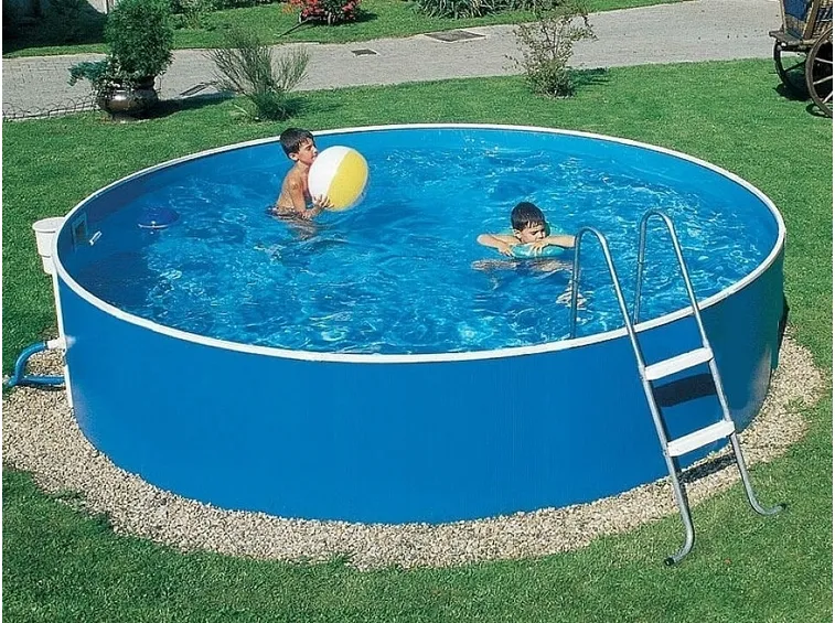 piscina fuori terra in plastica