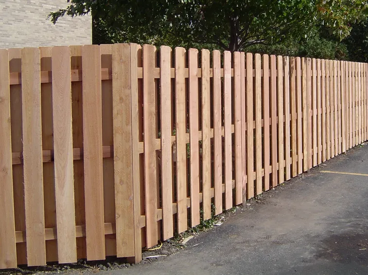 recinzione in legno