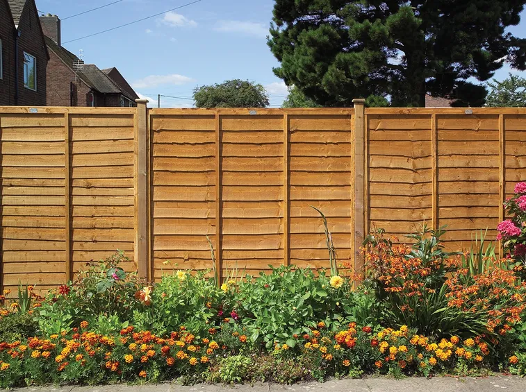 recinzione giardino in legno