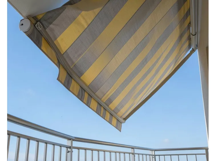 Le regole di base nel montaggio delle tende da sole