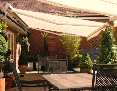 tenda da sole giardino