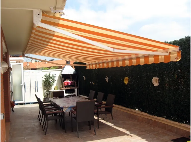 Tenda per la zona pranzo