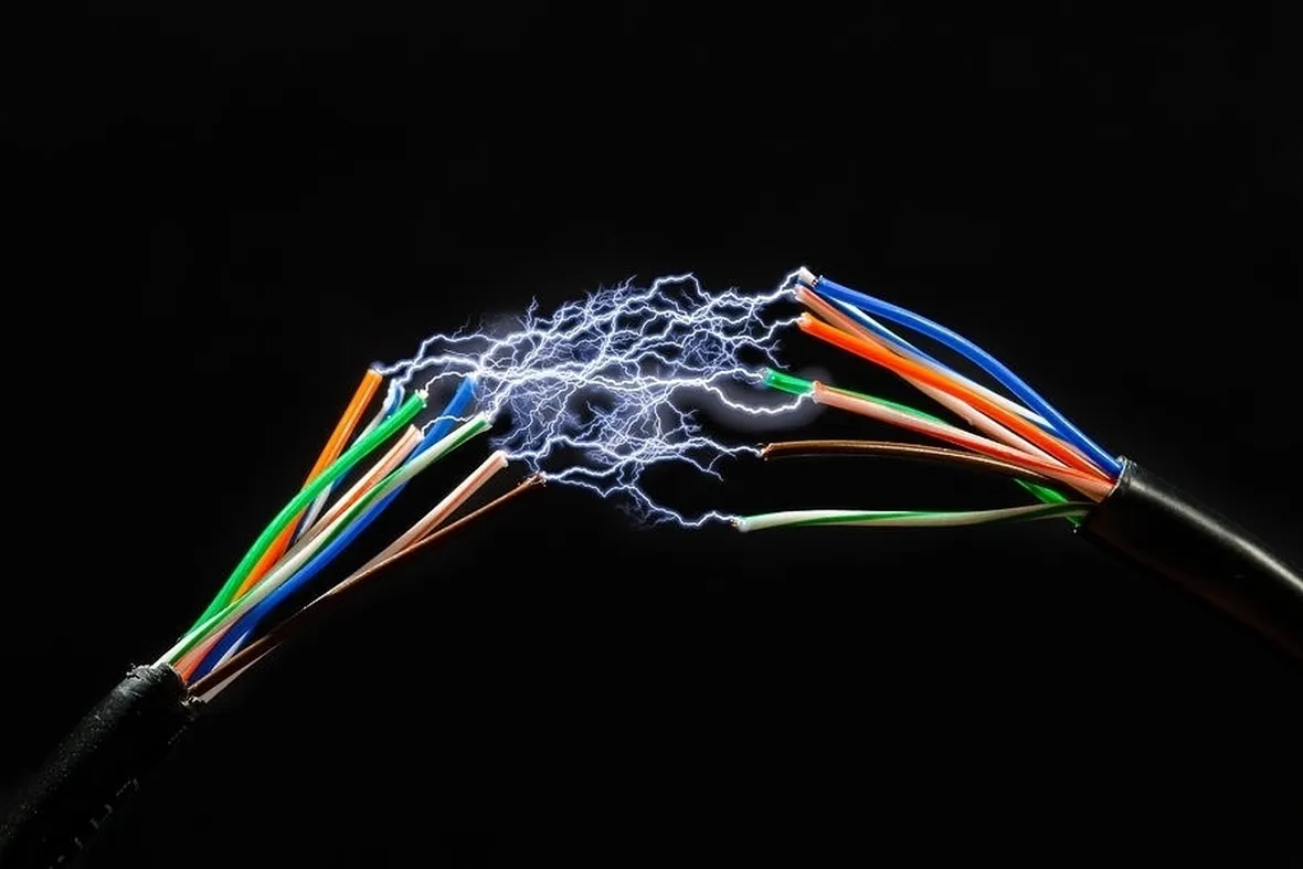 Il filo scatena elettricità