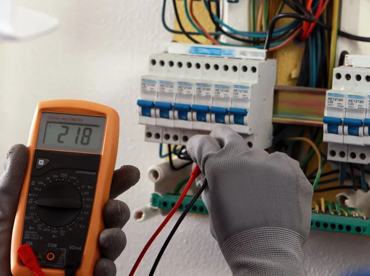 controllo impianto elettrico