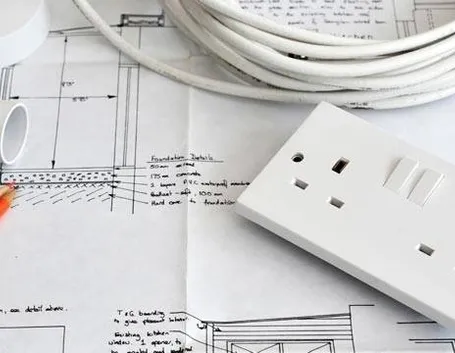 Caratteristiche principali norme impianti elettrici