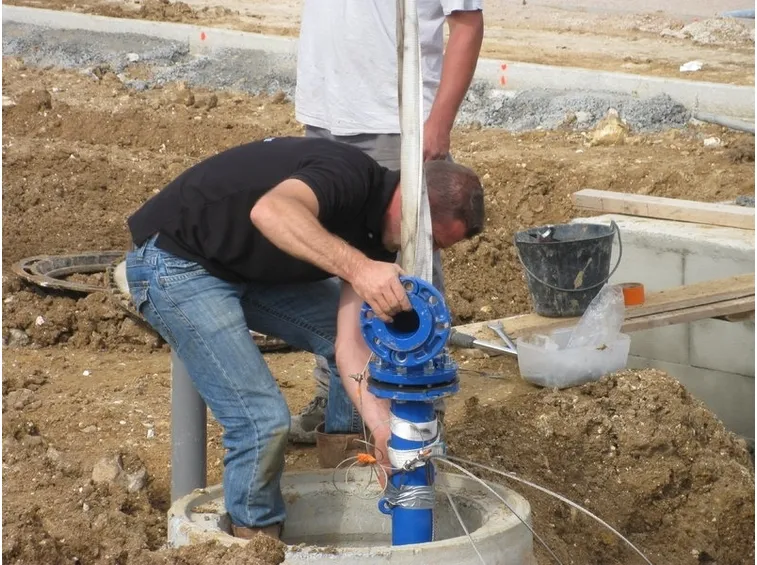 Pompe per pozzi profondi