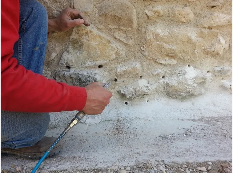 preparazione parete per barriera chimica all'umidità