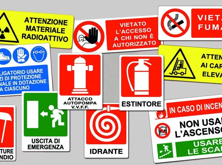 cartelloni per cantiere