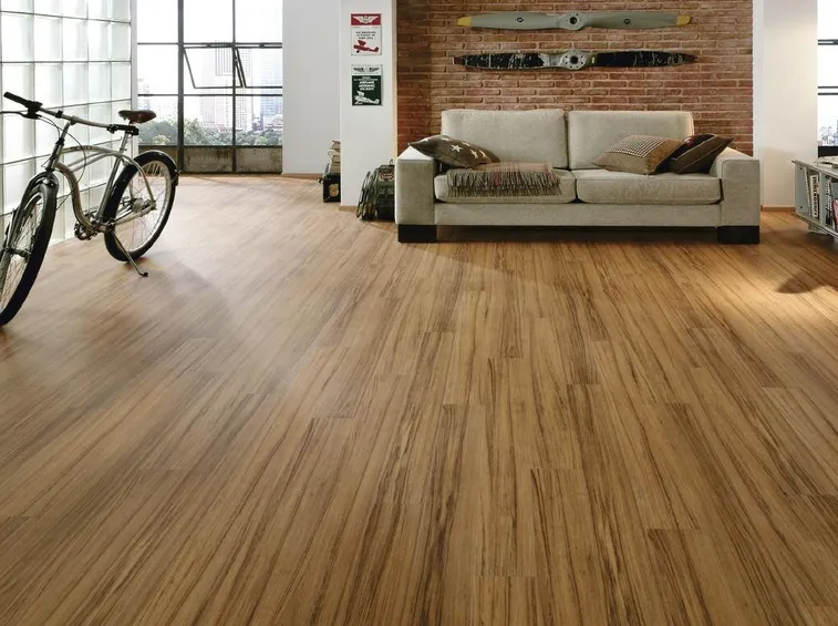 pavimento in laminato moderno