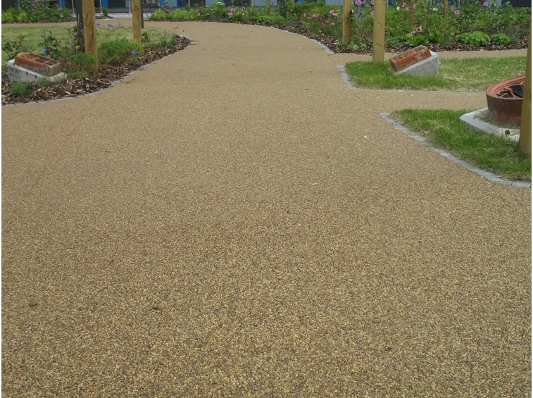 Pavimenti in resina per esterni