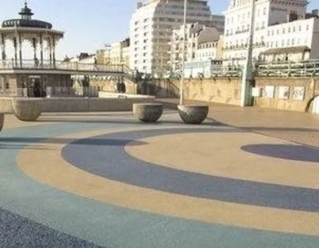 Resine per pavimenti esterni