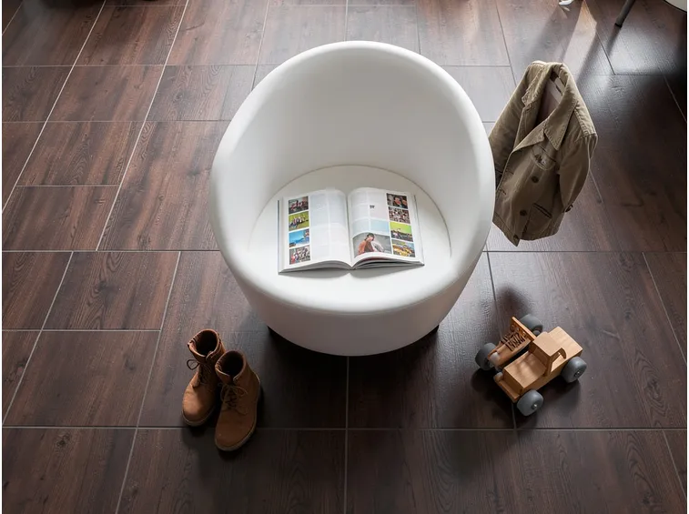 Gres porcellanato effetto legno