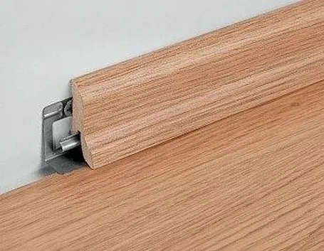 battiscopa parquet legno 