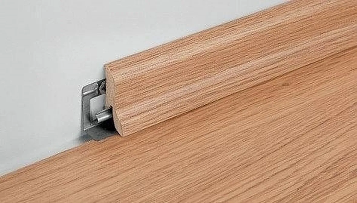 battiscopa parquet legno 