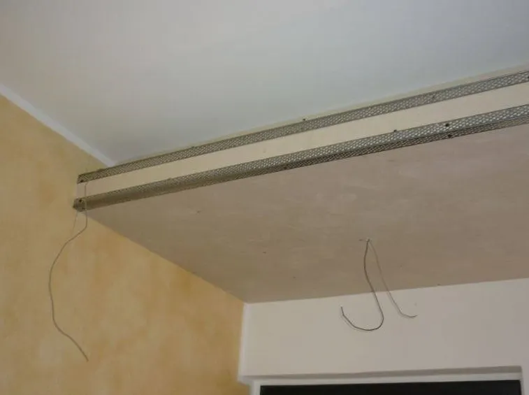 Pregi controsoffitti
