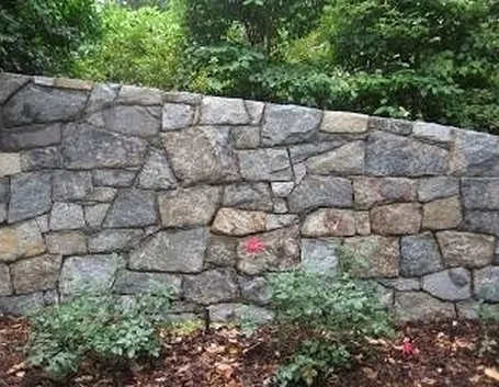costruire un muro in giardino