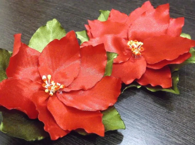 fiori di Stella di Natale in stoffa 