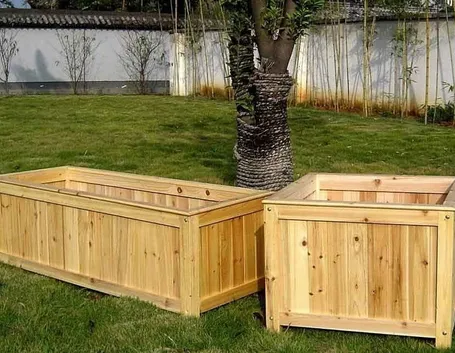 fioriera in legno