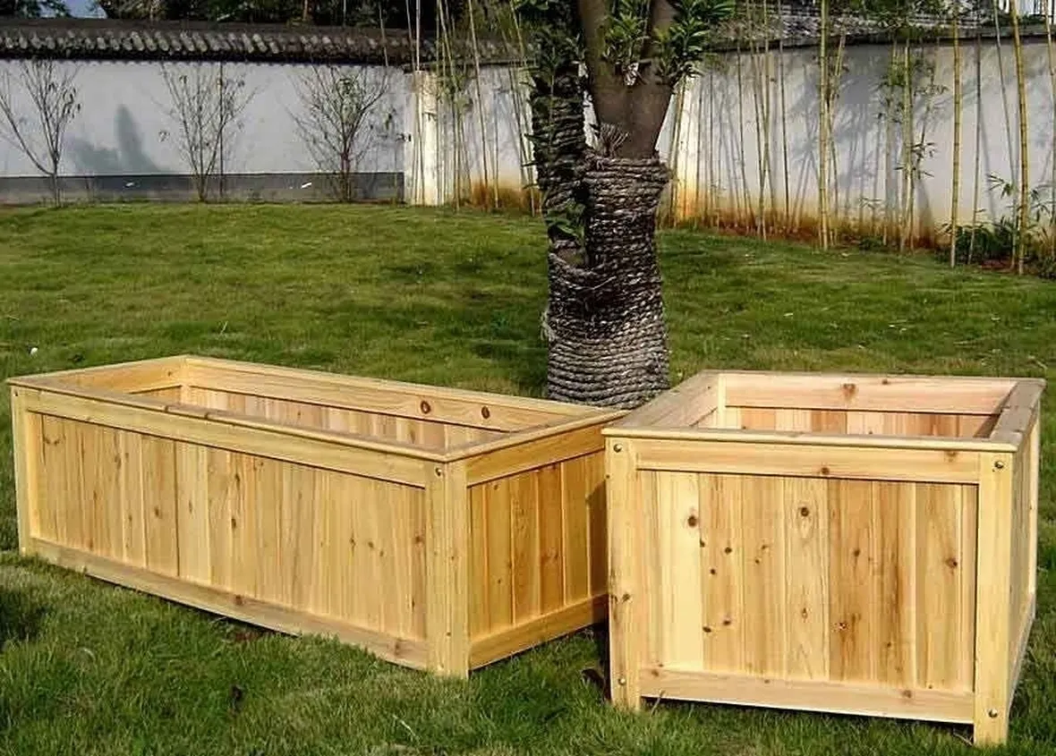 fioriera in legno