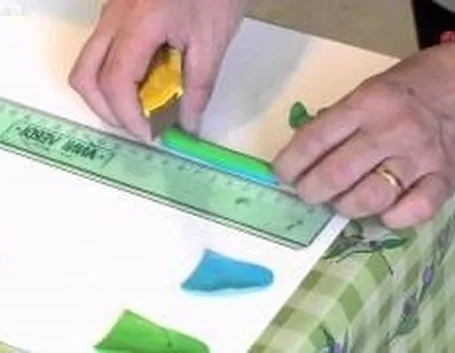 Come realizzare orecchini in fimo parte 2