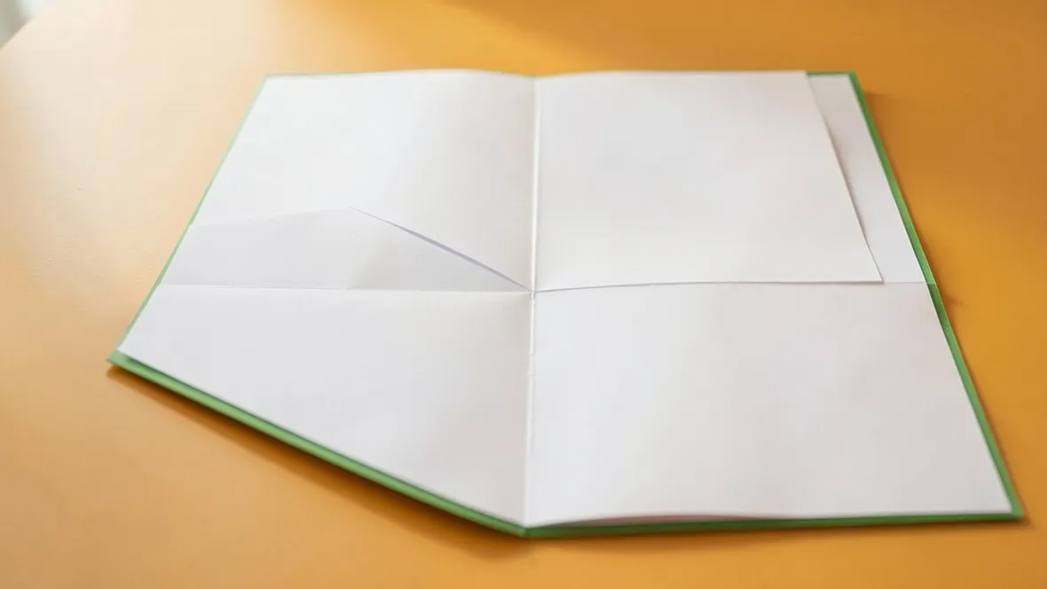 aereo di carta più stabile