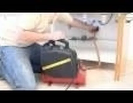Come sturare i lavandini e le tubazioni tutorial