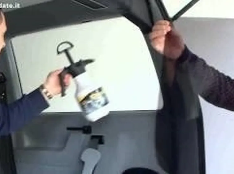 Installazione pellicole oscuranti per auto